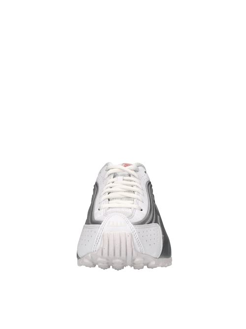Sneakers in ecopelle e tessuto NIKE | NIKE SHOX R4 HQ1988 101ARGENTO-BIANCO